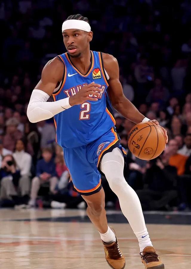 爱游戏在线-篮网横扫掘金，克莱扛起全队